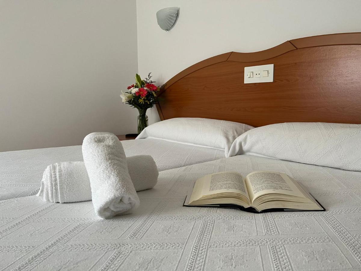 Hotel Argibay โอโกรเบ ภายนอก รูปภาพ