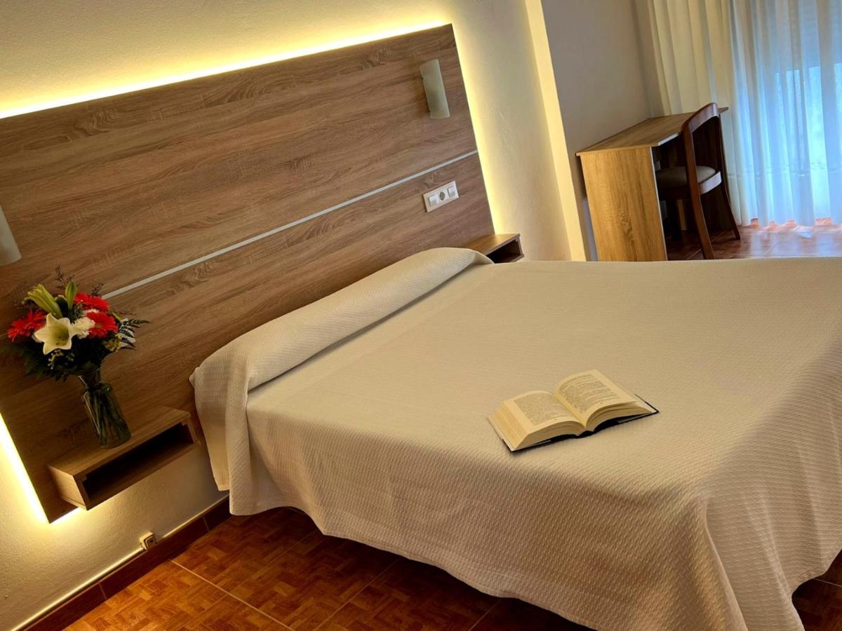 Hotel Argibay โอโกรเบ ภายนอก รูปภาพ